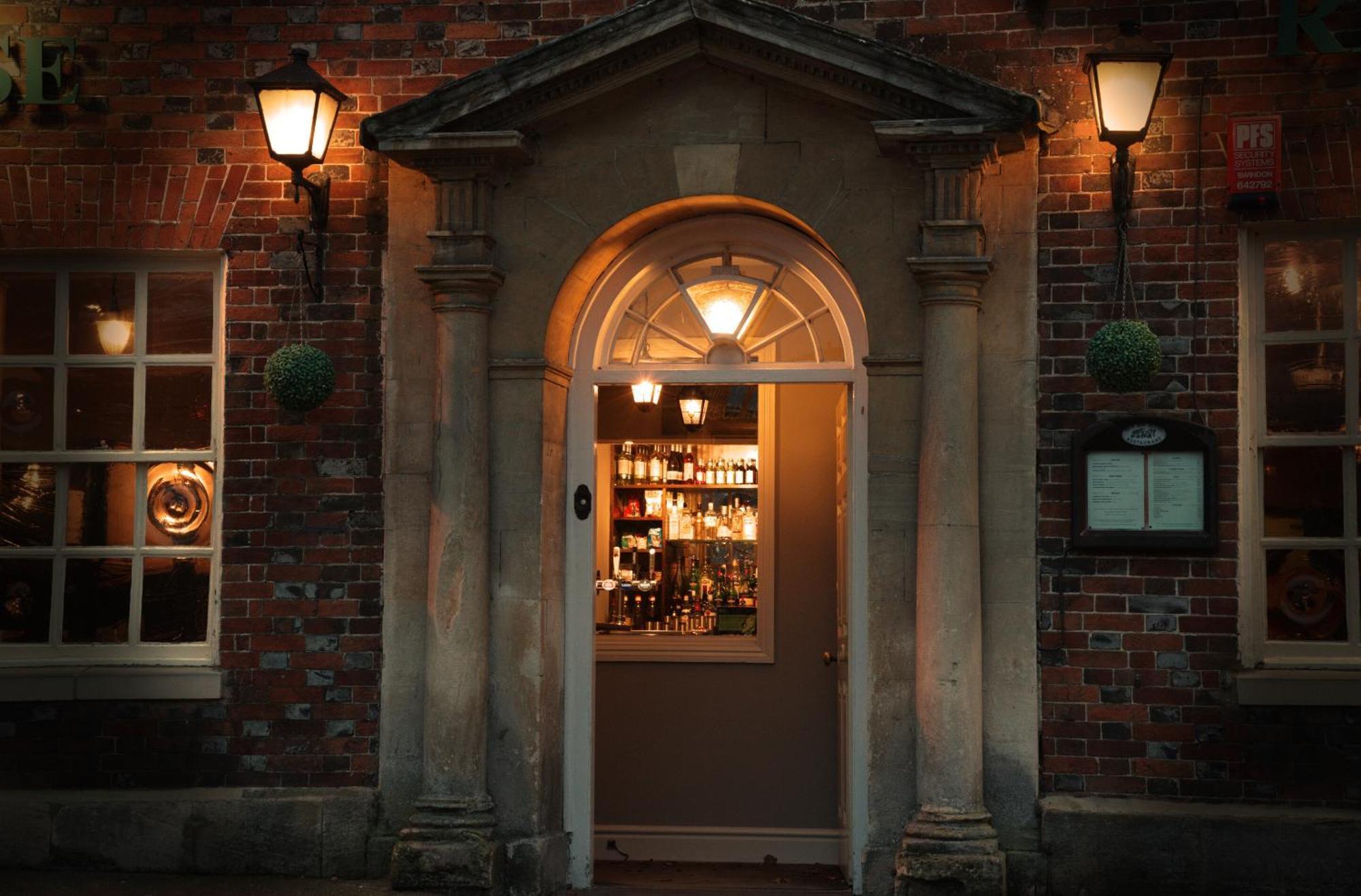 New Inn Hotel Lechlade Esterno foto