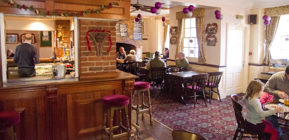 New Inn Hotel Lechlade Esterno foto